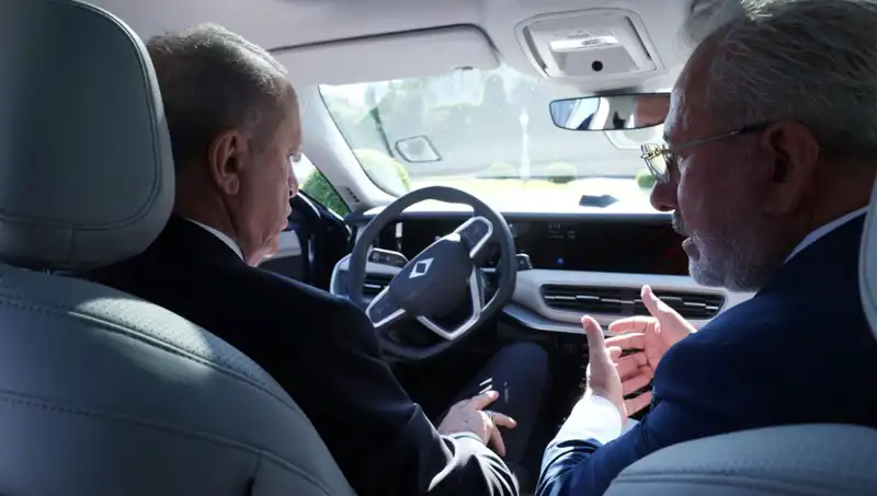 Cumhurbaşkanı Erdoğan, Togg'un Yeni Modeli ile Yerli mühendisliğe Destek Verdi
