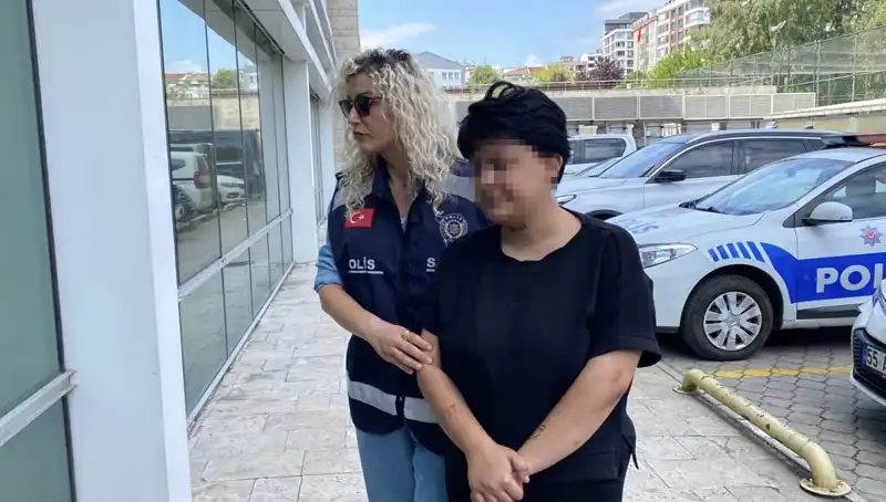 Filiz’in Hayatını Değiştiren Olay: Annesini 11 Yerinden Bıçakladı