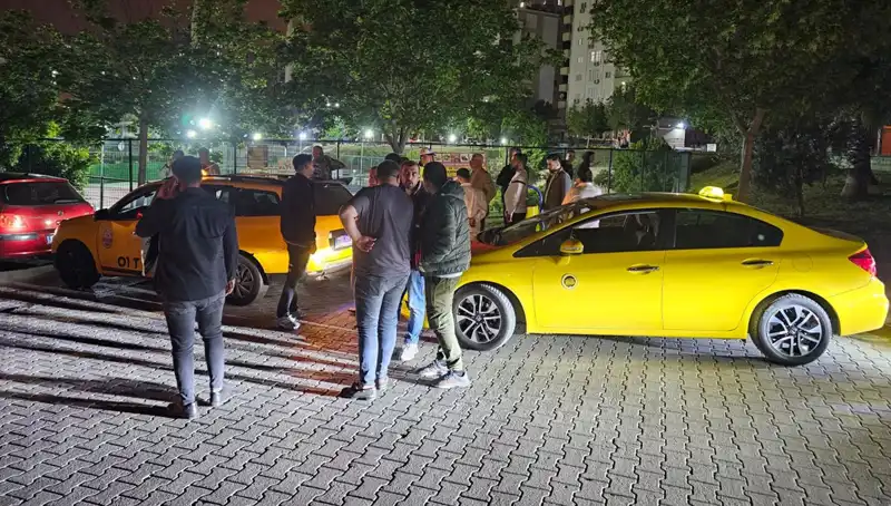 Adana'da Korsan Taksi İddiasıyla Taksiciye Şiddet Olayı