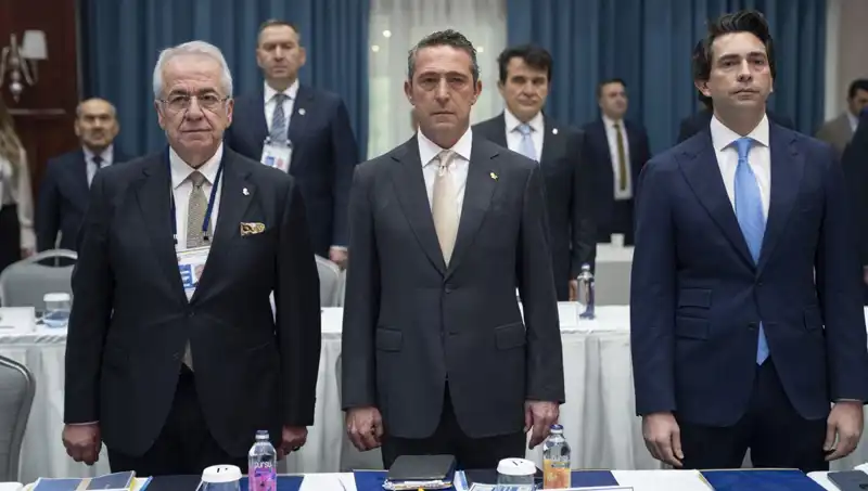 Fenerbahçe'de İmza Sayısı Ne Kadar? Detaylar Açıkladı!