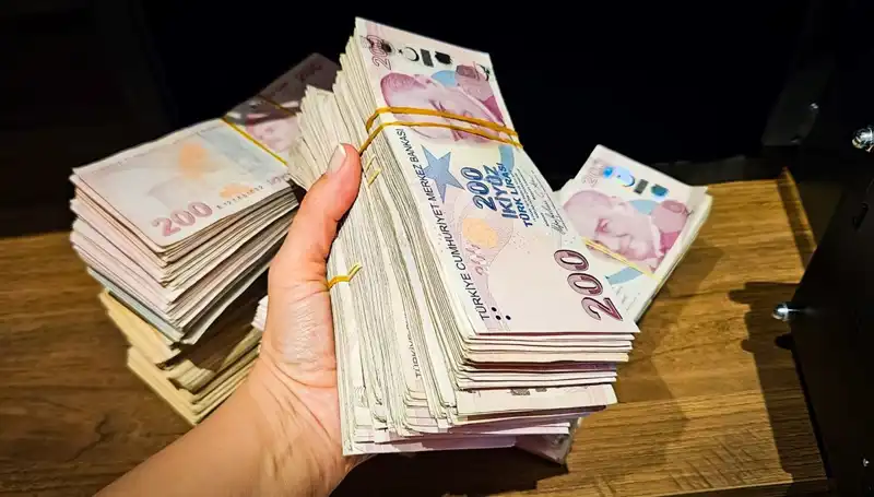 Türkiye'nin Mevduat Pazarında Şok Eden Rakam: 12 Trilyon Lira!