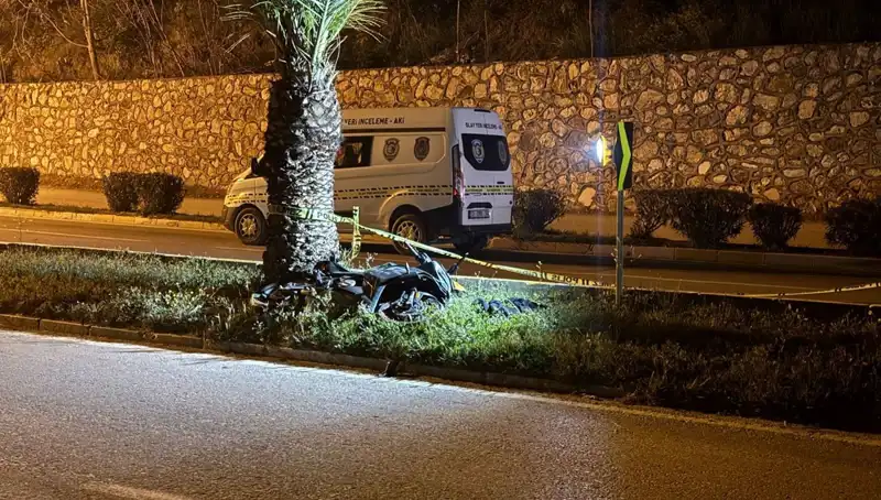 Motosiklet Kazası Sonrası Tıp Fakültesi Öğrencisinin Hayatına Veda Edildi