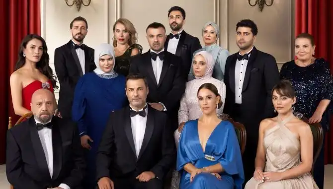 Kızılcık Şerbeti Yeni Sezonu ile Ekranlara Damga Vuracak