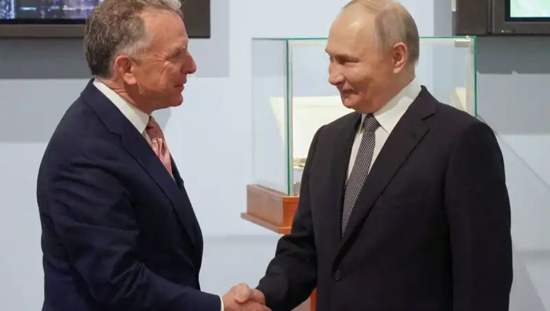 Putin ve ABD: Moskova'da Dostluk Üzerine 4 Saatlik Kritik Görüşme!