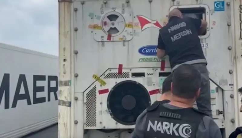 Mersin'de Uyuşturucu Operasyonu: Ele Geçirilen Madde ve Gözaltılar Şaşırttı