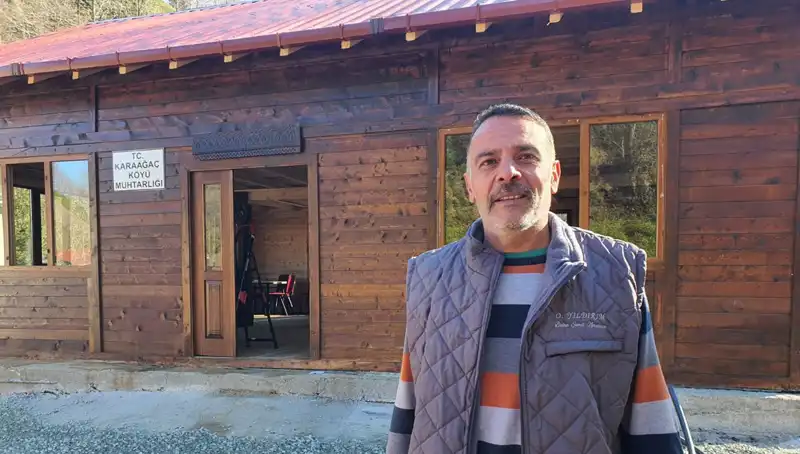 Muhtar, Köyü İçin Hayvanlarını Satarak Sosyal Tesis Yaptırdı