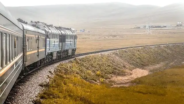 Pensilvanya'da Korkunç Tren Kazası: Raylarda 3 Kişiye Çarpıldı