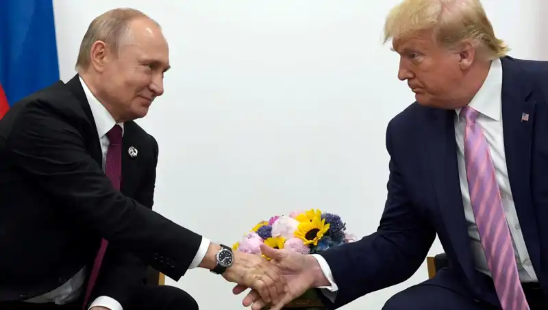 Putin ve Trump’tan Sıradışı Telefon Görüşmesi: Küresel Gelişmelerin Ardındaki İpuçları