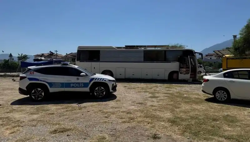 Fethiye’de Otobüste Yaşayan Şoförün Beklenmedik Ölümü Kentte Şok Etkisi Yarattı