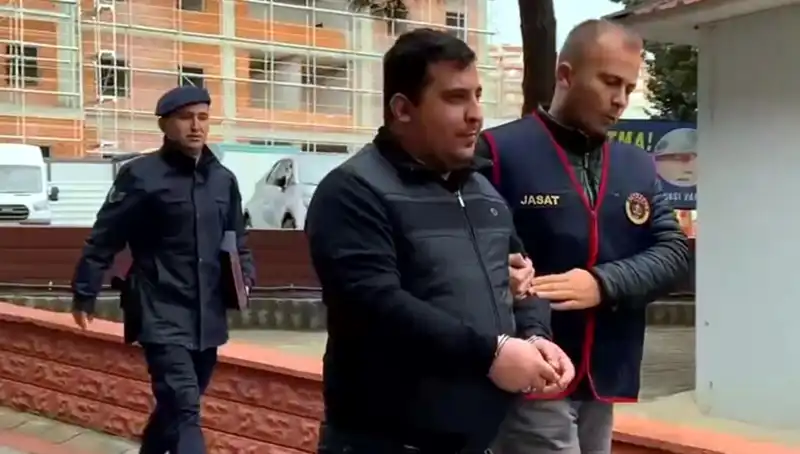 410 Suçtan Aranan Zanlı Polisi Şaşırttı: Kıskıvrak Yakalandı!