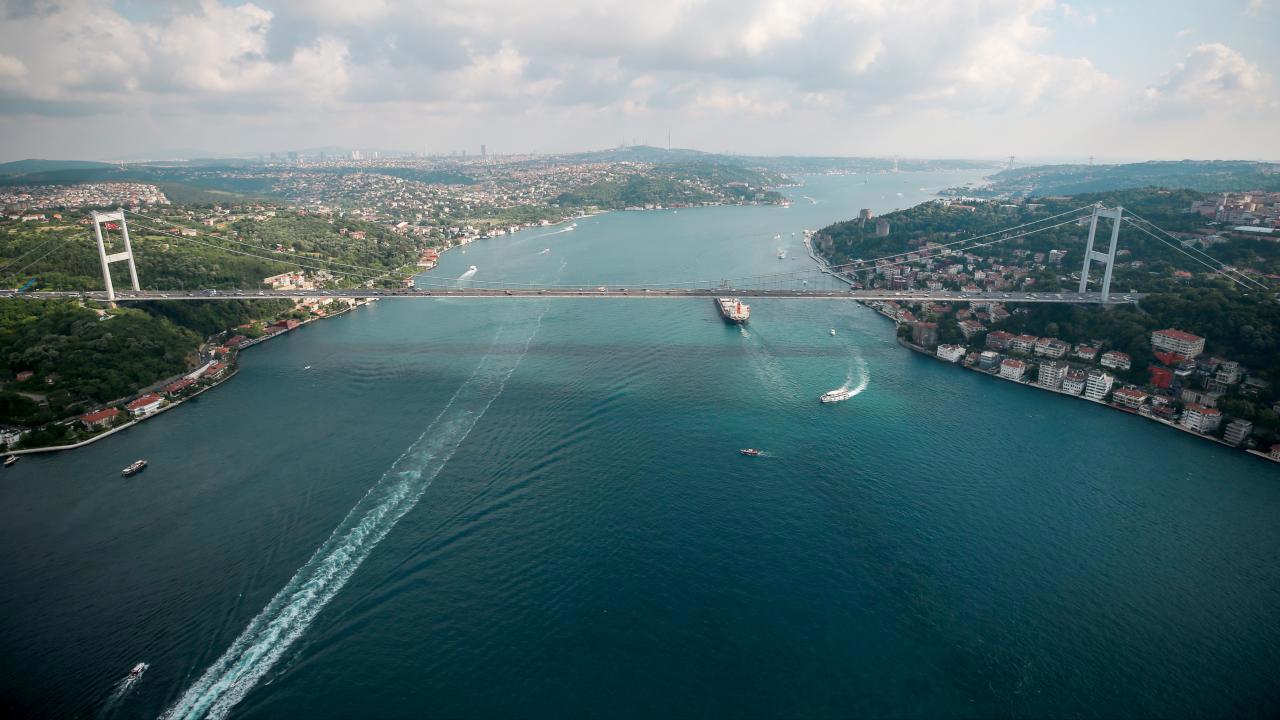 İstanbul Boğazı'nda 2 kardeş aranıyor