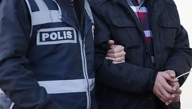 Uyuşturucu Ticaretiyle Mücadele: 25 Kişi Yakalandı, Operasyon Devam Ediyor