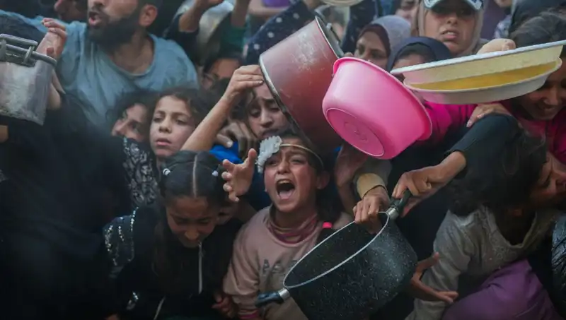 Gazze'de Un Stokları Tükeniyor: Açlık Krizi Derinleşiyor