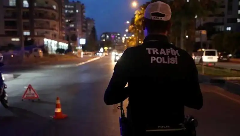 Sosyal Medya Paylaşımı Yüzünden İki Sürücüye 53 Bin Lira Ceza Kesildi
