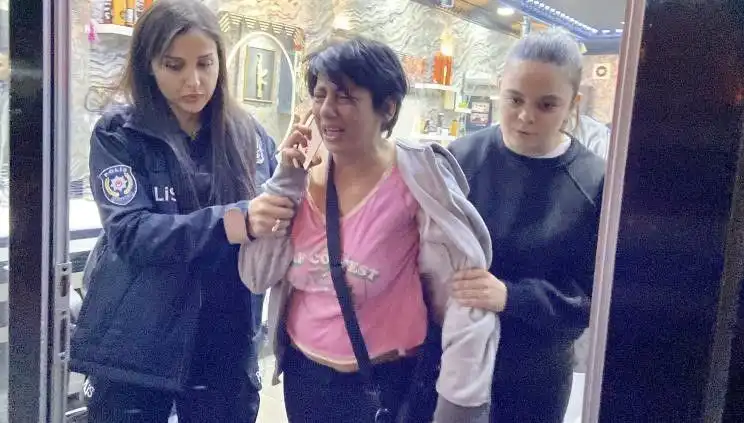 Polise "Köpek" Diye Dediği için Tutuklanan Kadın Hakkında Gelişmeler