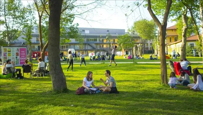Can Holding Operasyonuyla Bilgi Üniversitesi ve Doğa Koleji'nde Kriz Tırmanıyor