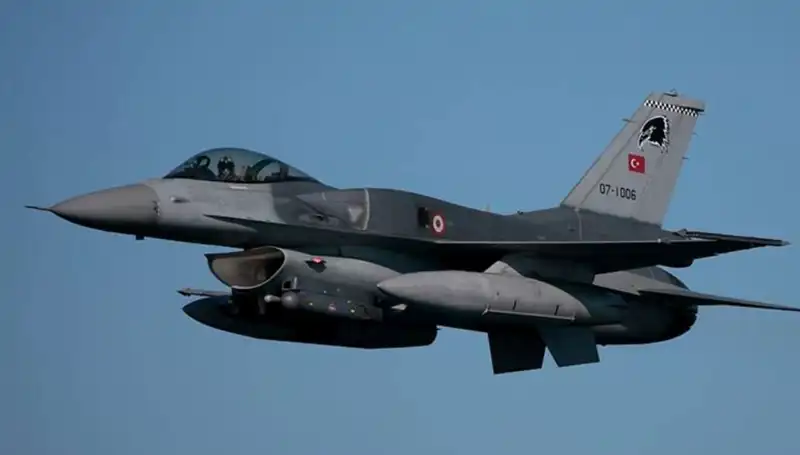 Türk Jetlerinin İsrail'i Koruma İddiası: DMM'den Çarpıcı Açıklama Geldi