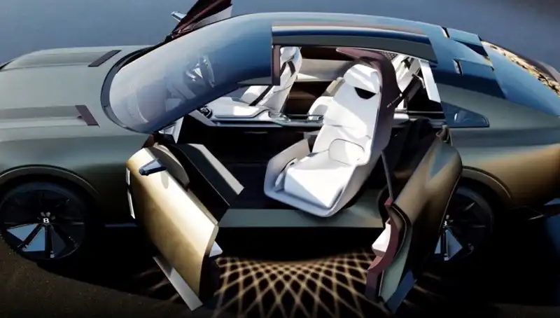 Lüksün Sınırlarını Zorlayan Bentley EXP 15 Concept Tanıtıldı