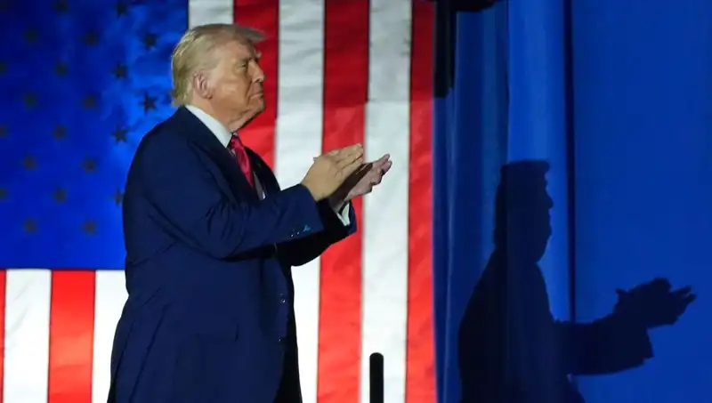 Trump'ın 100 Günde Gerçekleştirdiği Dönüşüm: Tarihe Geçen Değişiklikler