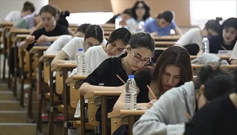2025 YKS Birincileri Açıklandı: Türkiye’nin En İyi Öğrencileri Nereden Geldi?