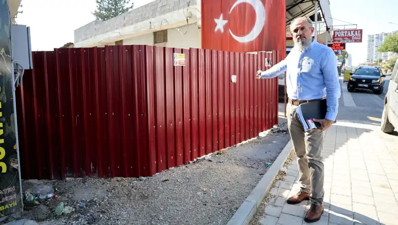 Tapulu Arazim Dedi, Sokağın Girişini Kapattı: Yerel Halk Şoke Oldu!