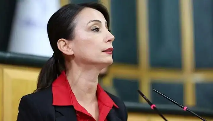 Öcalan'ın Silah Bırakma Çağrısı: Dem Parti Politikada Yeni Bir Döneme Mi Giriyor?