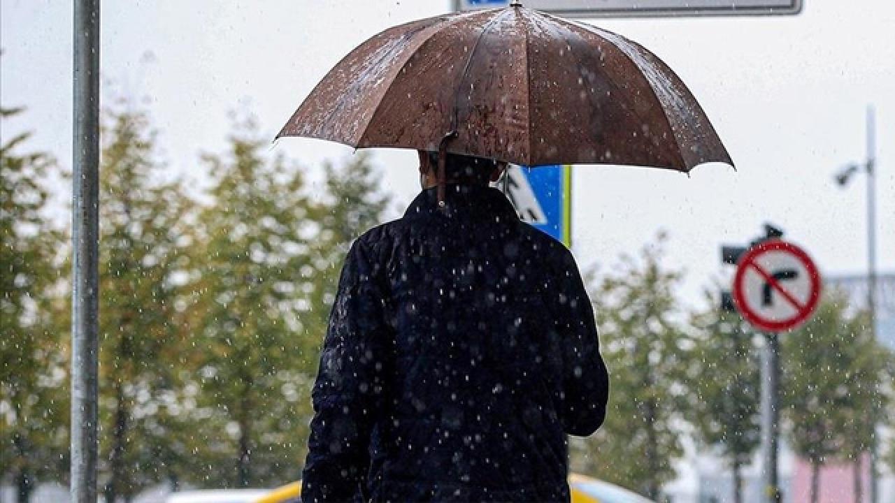 Yağmurlu Hava Geri Döndü!