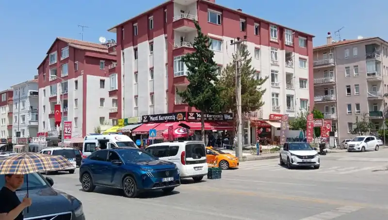 Taksi ile Otomobil Çarpıştı: Kaza Nasıl Gerçekleşti?