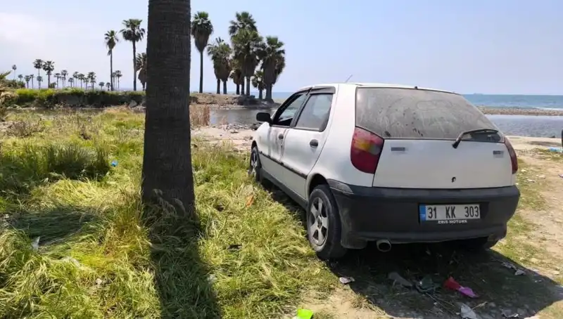 Arabasında Başından Vurulmuş Halde Bulunan Adamın Sırrı Ne?