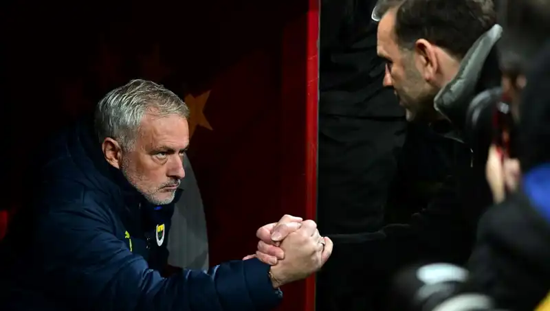 Derbiye Geri Sayım: Mourinho ve Buruk'un 3. Mücadelesi