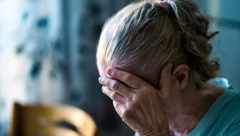 Alzheimer Riskinizi Artıran 5 Alışkanlık Nedir? Nöroloji Uzmanından Önemli Açıklamalar
