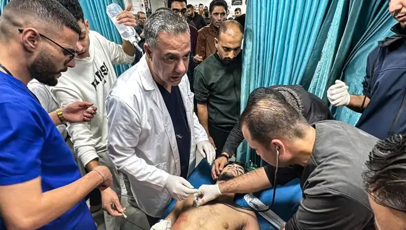 İsrail'in Gözaltındaki Filistinli Hastane Müdürü: "Vücut Ağırlığının Üçte Birini Kaybettim"