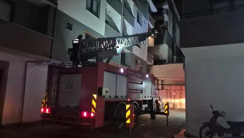 Uyuyakalan Çocuk, Mahallede Büyük Panik Yarattı!