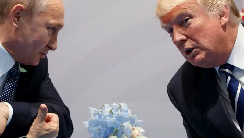 Trump’tan Şaşırtan Açıklama: Putin ile İlişkisi Bitmedi!
