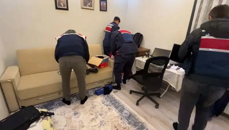 Ülke Genelinde DHKP-C Operasyonu: İç Güvenlik Tehdidi ve Gözaltılar