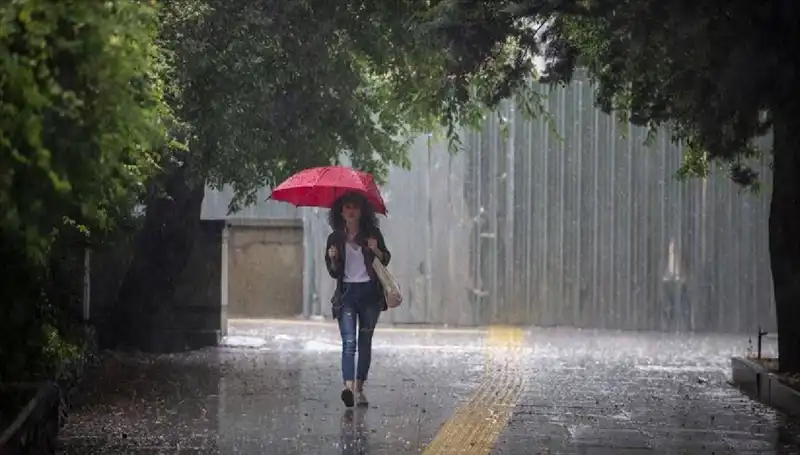 Meteoroloji, 13 İlde Sağanak Yağmur Uyarısında Bulundu!