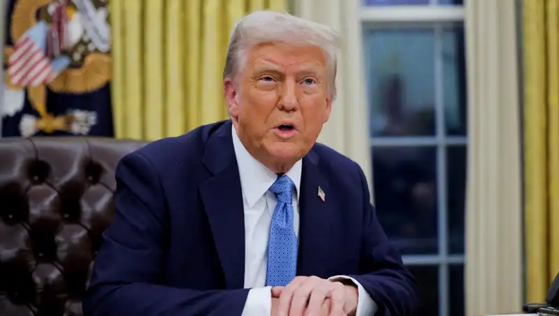 Trump’tan Şaşırtan Açıklama: İran’dan Petrol Alan Ülkelere Yaptırım Müjdesi!