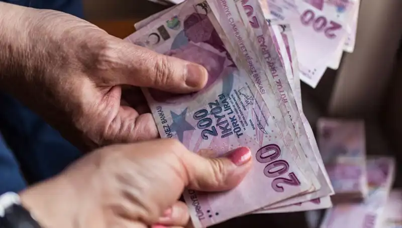 Temmuz 2023'te Emekli ve Memur Maaşlarına Gelebilecek Artış Miktarları