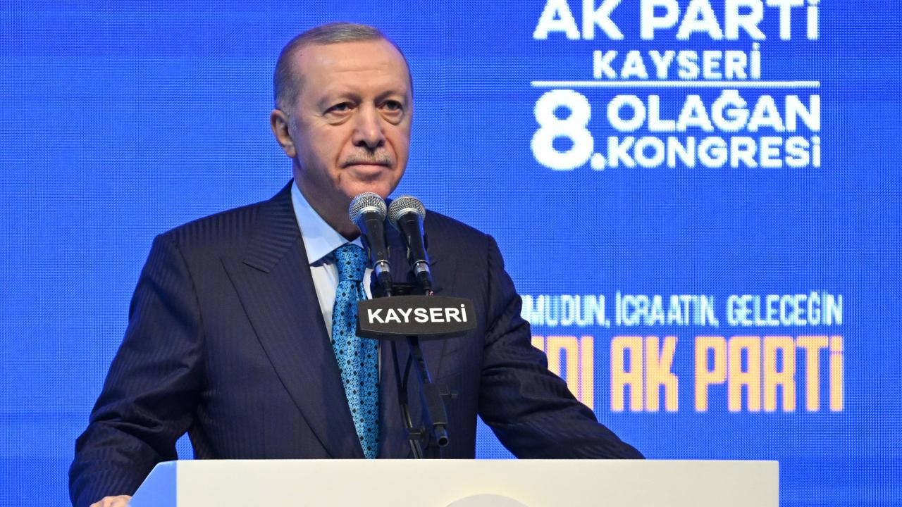 Cumhurbaşkanı Erdoğan: YPG'ye yönelik operasyon hazırlıkları sürüyor
