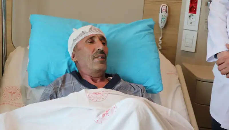 Şiddetli Baş Ağrısı Hayatı Tehdit Eden Bir Durumun Belirtisi Olabilir