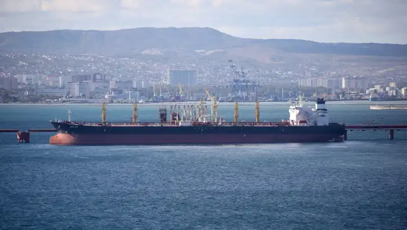 Karadeniz Plajları Çevre Felaketine Rağmen Ziyaretçi Akınına Uğruyor