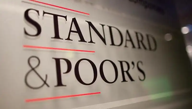 Fransa'nın Kredi Notu Görünümü Negatife İndirildi: Riskler Artıyor