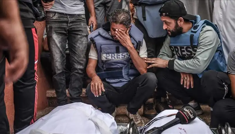 Gazze'deki Gazeteciler: Soykırım Eylemlerinin Tanıkları Oluyorlar