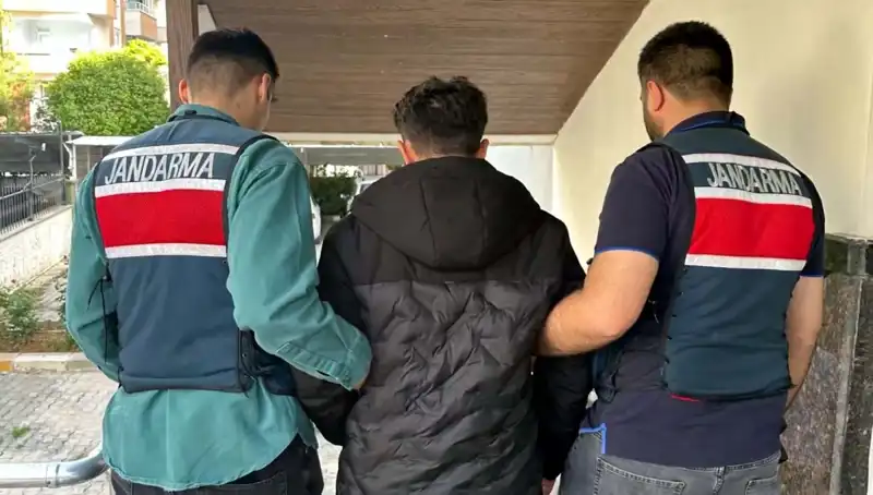 Türkiye'de Dolandırıcılık Ağlarına Büyük Darbe: 35 Kişi Tutuklandı