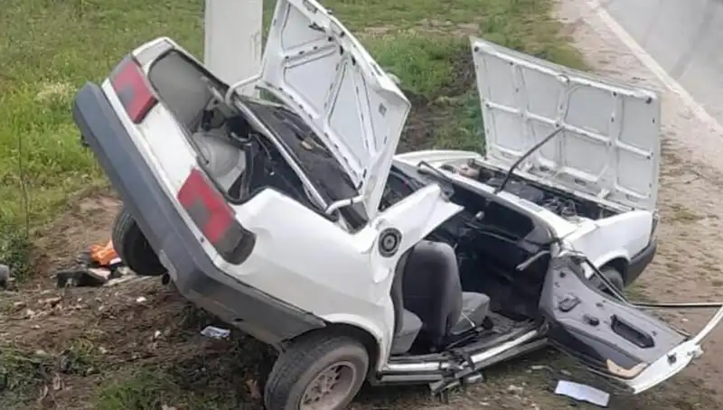 İzmir'de Korkunç Kaza: İki Kuzen Feci Şekilde Hayatını Kaybetti