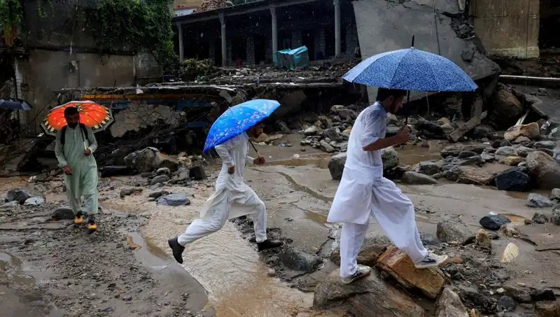 Pakistan'daki Sel Felaketi: DSÖ'den Acil Tıbbi Destek Geldi