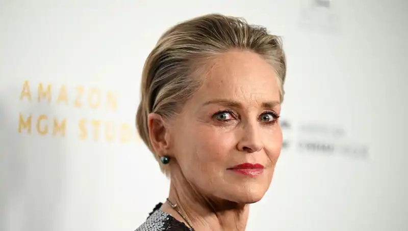 Sharon Stone'un Acı Kaybı: Anne Ölümüne Sosyal Medyayla Yanıt Verdi