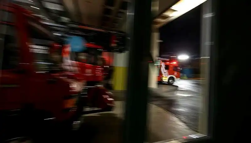 Konya'da Patlayan Yangın: İş Yerinde 4 Kişi Dumandan Etkilendi