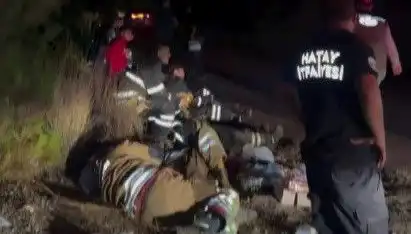 Hatay İtfaiyesi: Yangın Söndürme Mücadelesinde Yorgunluk Molası!