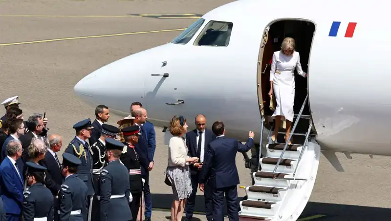 Macron’un eşi Brigitte’in tuhaf davranışının ardındaki gerçek ortaya çıktı